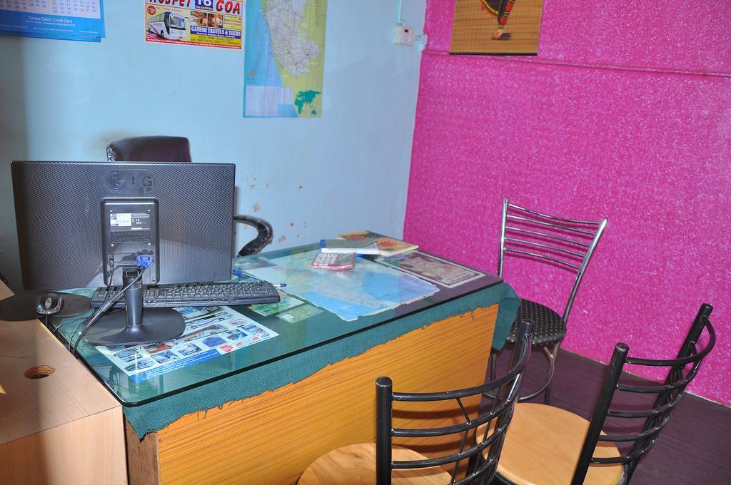 Manju Guest House Hampi Luaran gambar